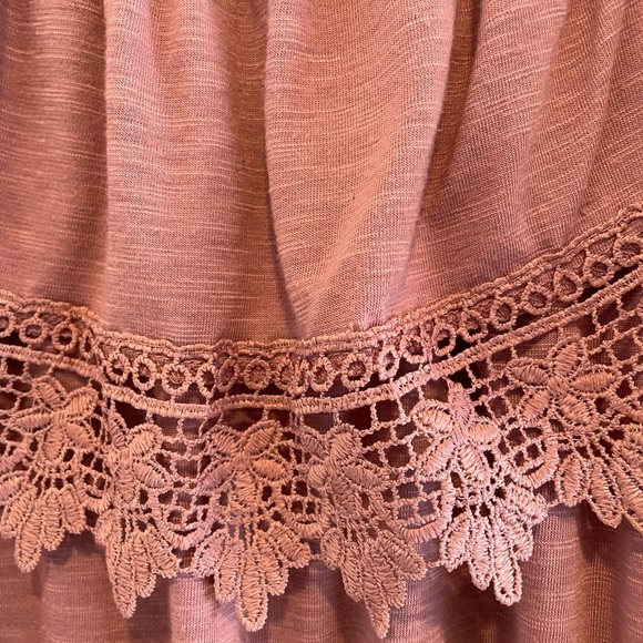 Paper + Tee Off the Shoulder Top - Size M - Picture 2 of 3